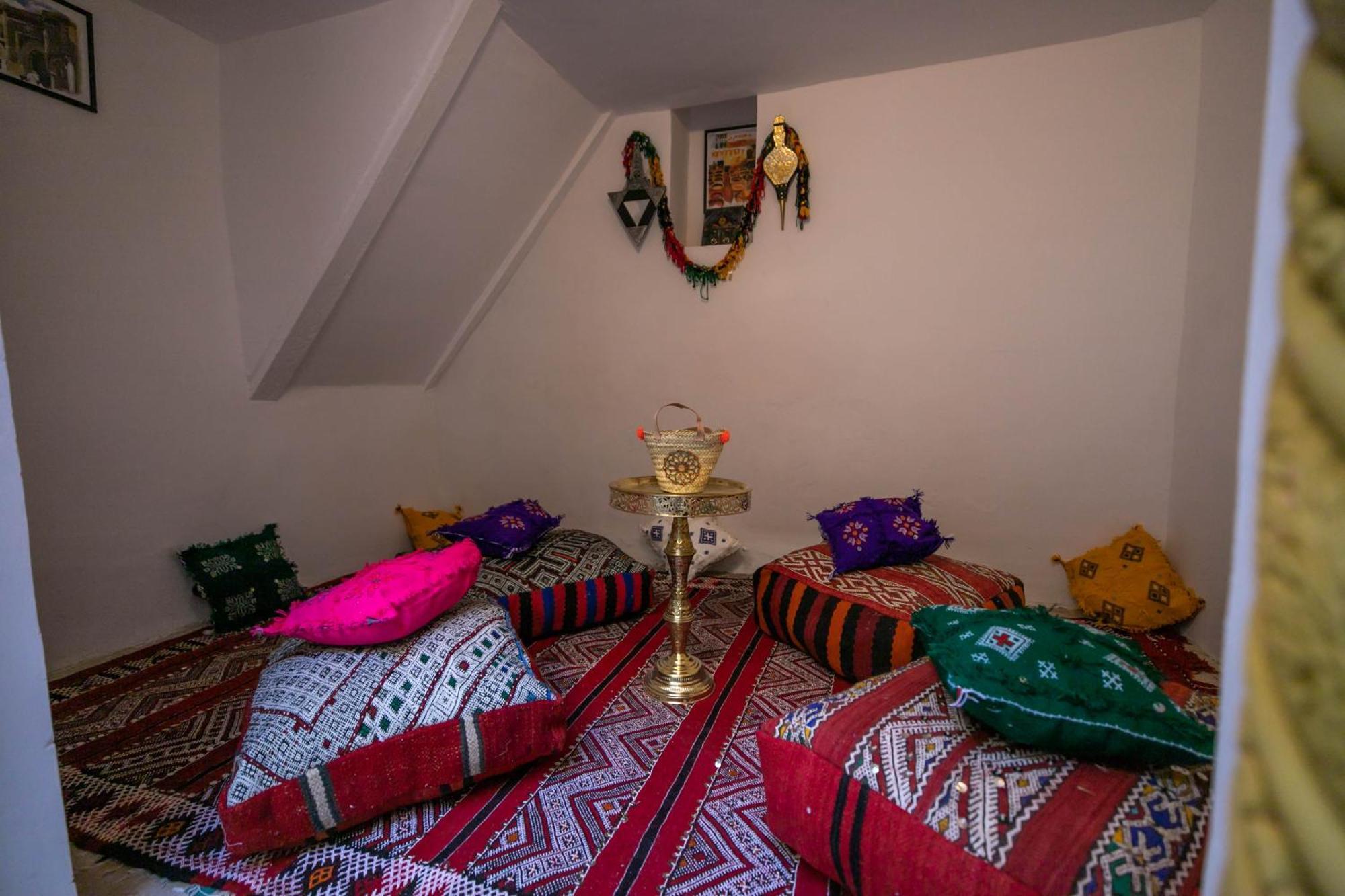 Riad Qamar Fez Buitenkant foto